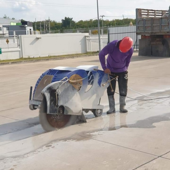 Khoan cắt bê tông